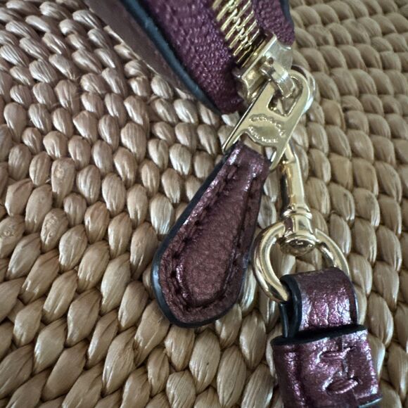 Coach Metallic Small Wristlet Soft Burgundy Wrist Strap Leather Bag Zip Handbag - Picture 5 of 12